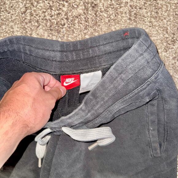 Nike Sportswear Big Swoosh Logo Cotton Shorts - Black/White Size Small - Picture 4 of 9